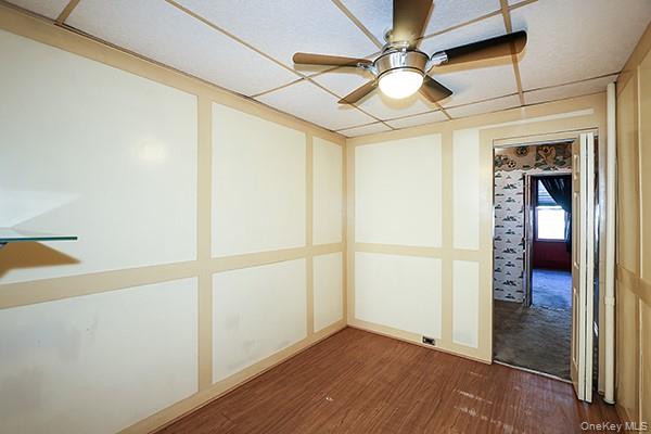 60-64 54th Place Property Photo 9