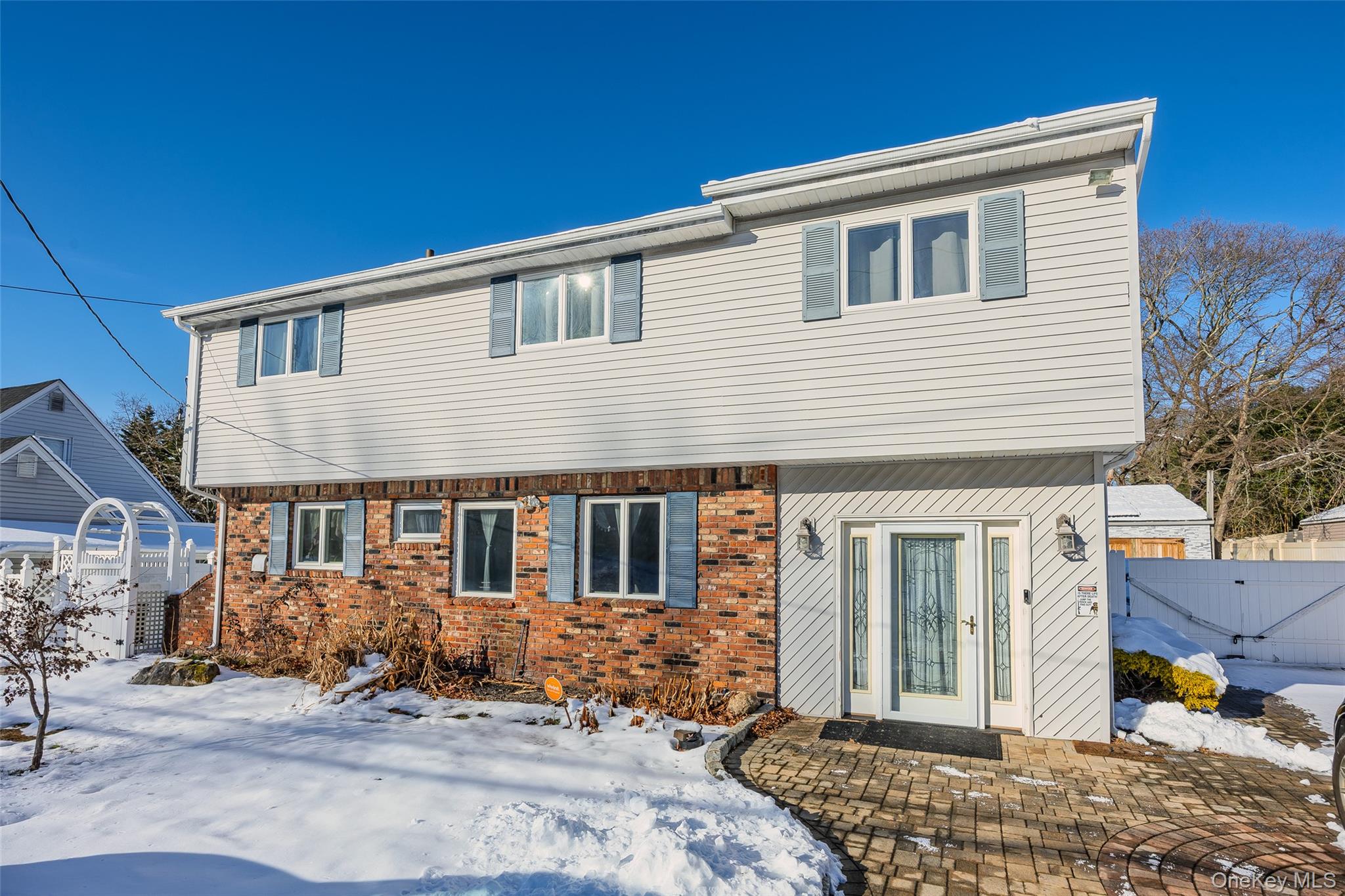 5 Joy Road Property Photo 3