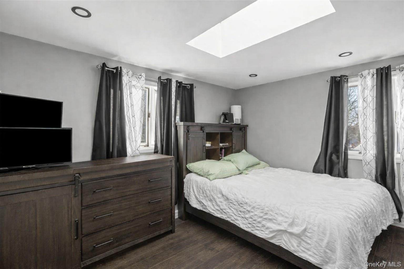 5 Joy Road Property Photo 23