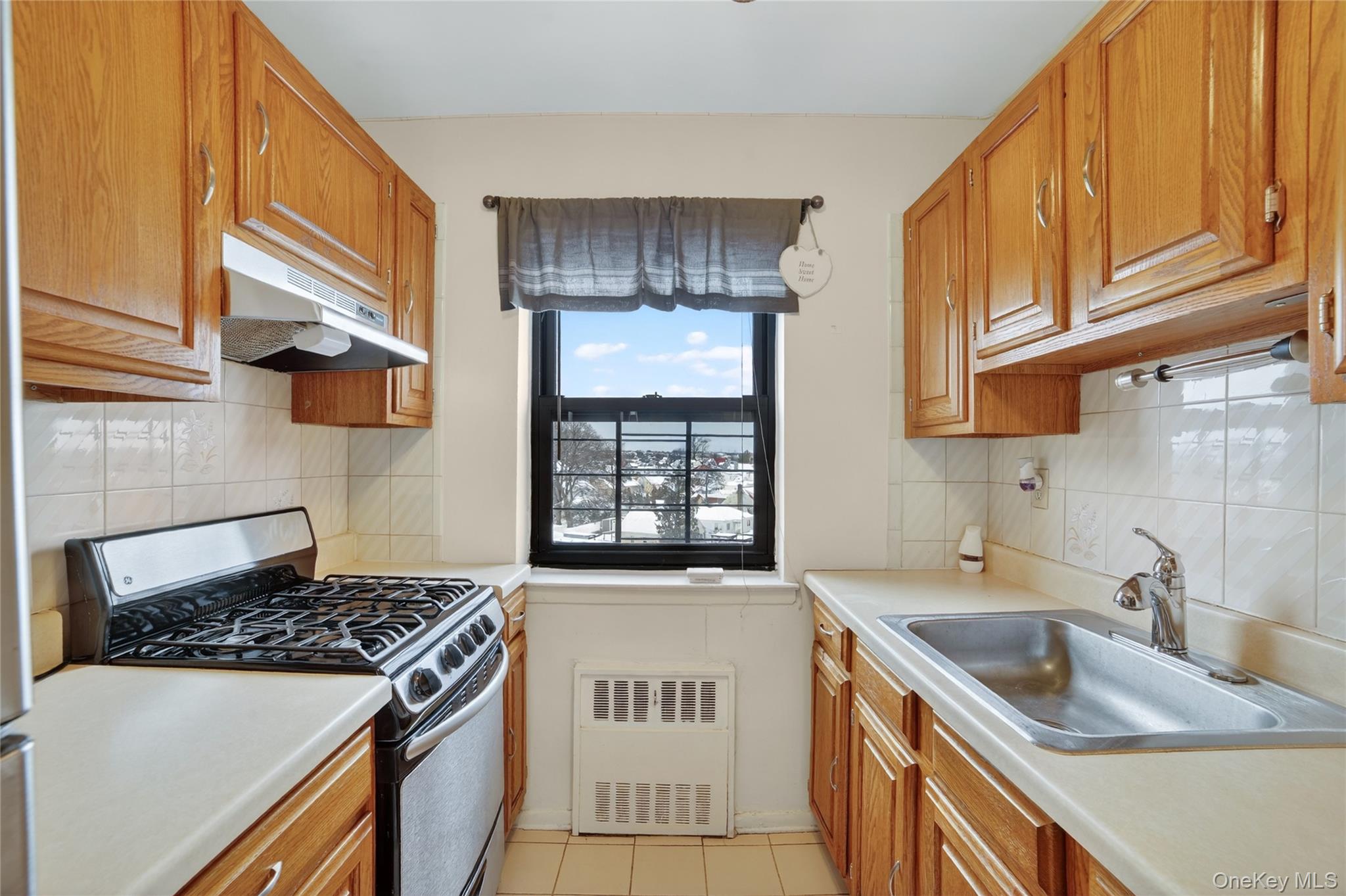 1122 Yonkers Avenue 6f Property Photo 9