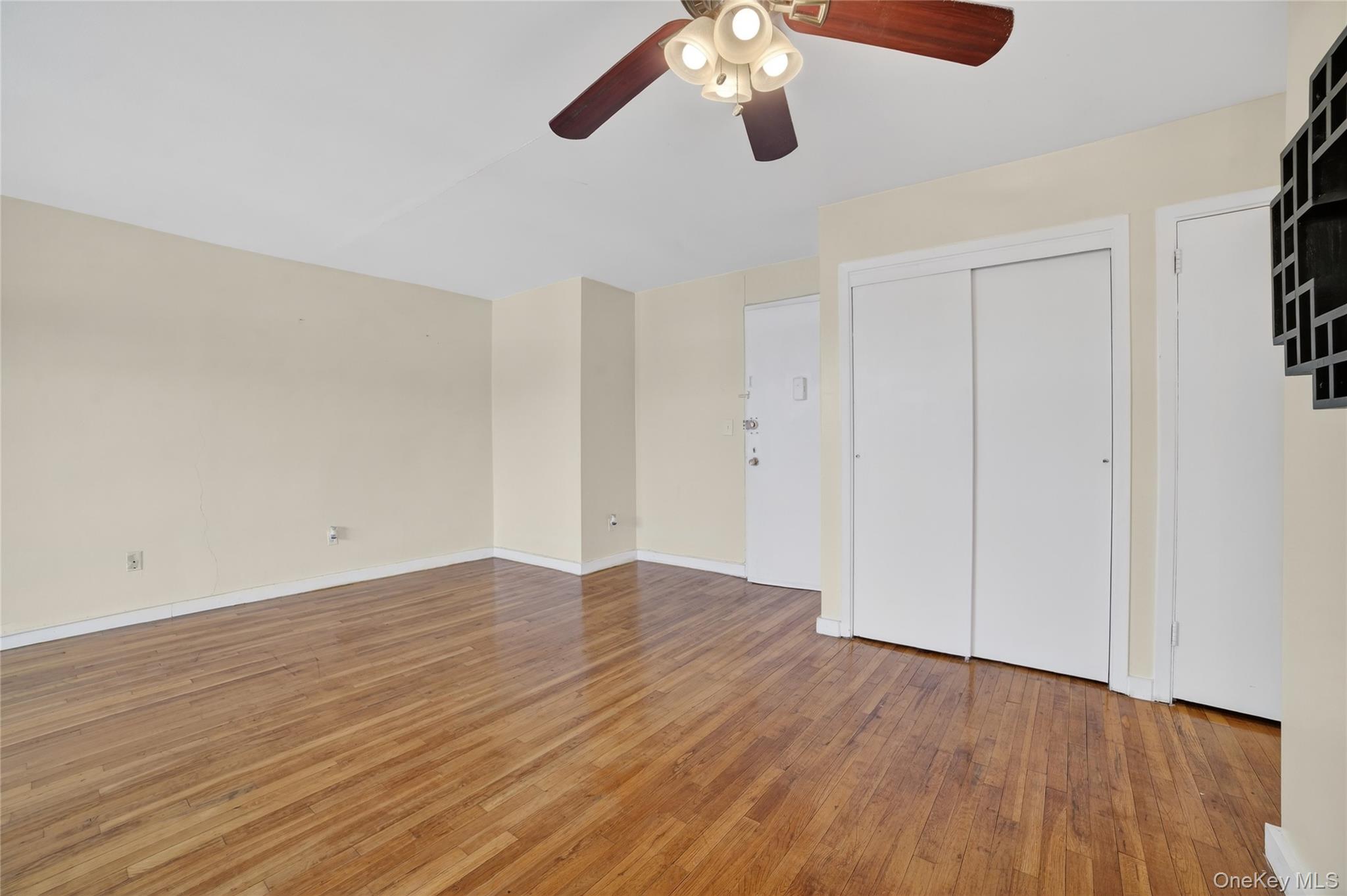 1122 Yonkers Avenue 6f Property Photo 12