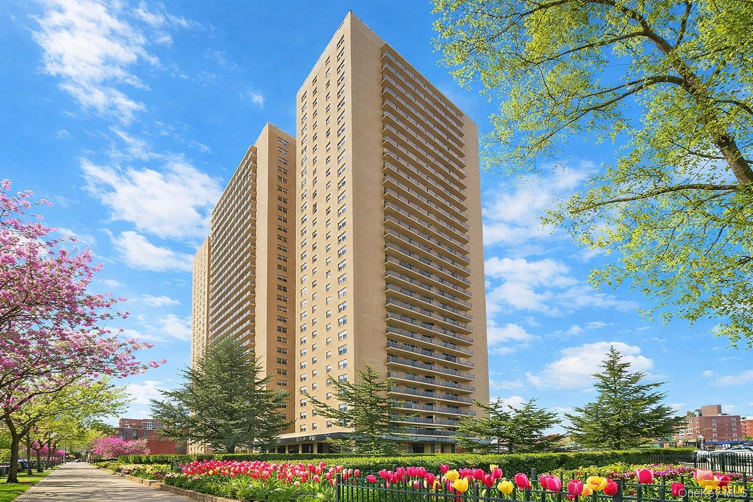 110-11 Queens Boulevard 3C Property Photo 1