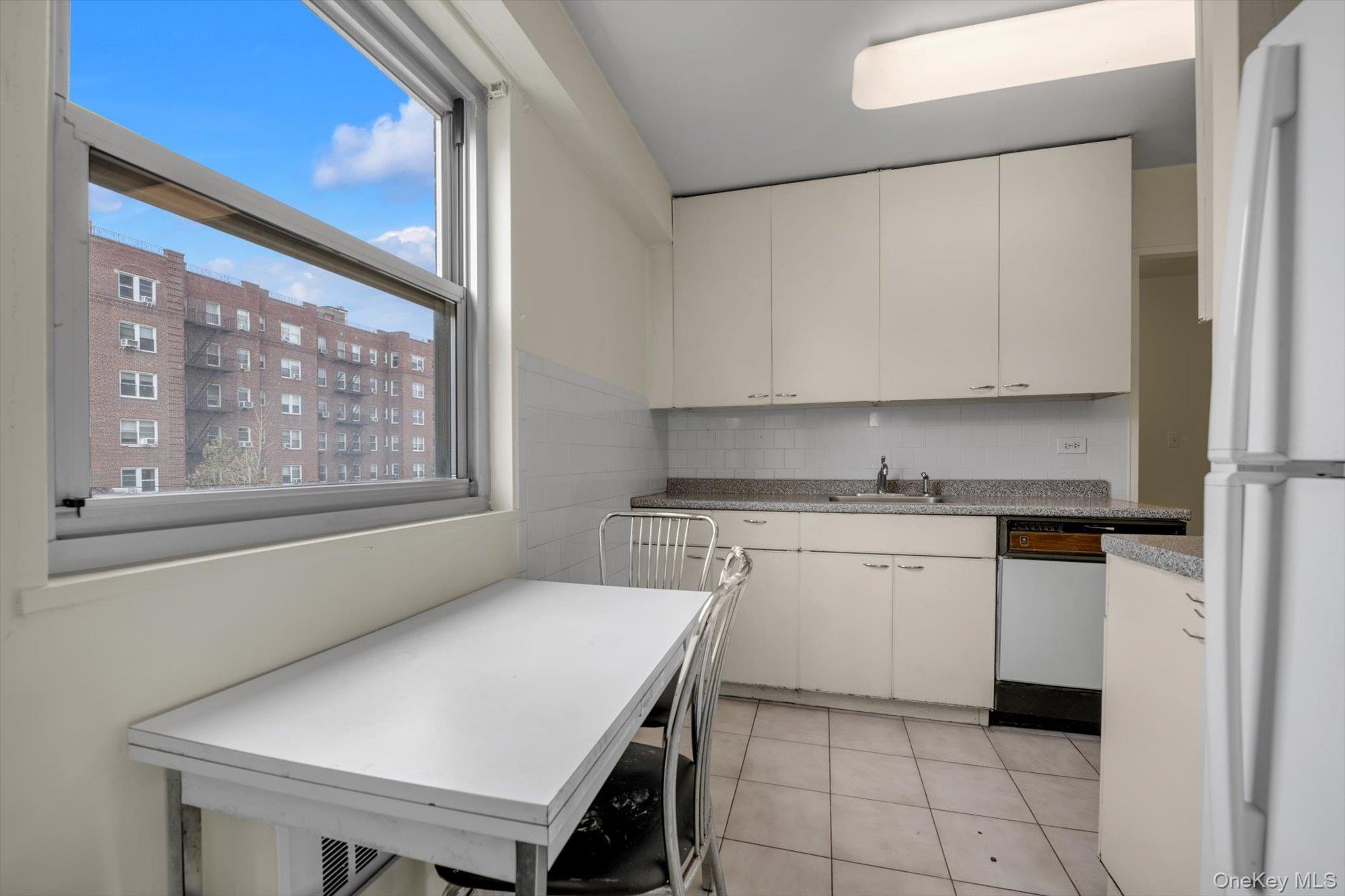 110-11 Queens Boulevard 3c Property Photo 12