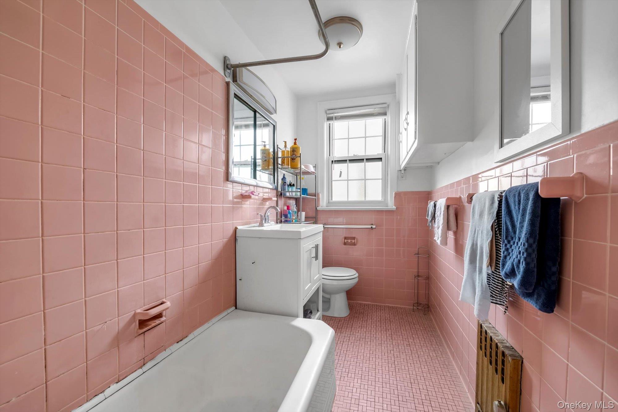 35-78/82 161st Street Property Photo 12