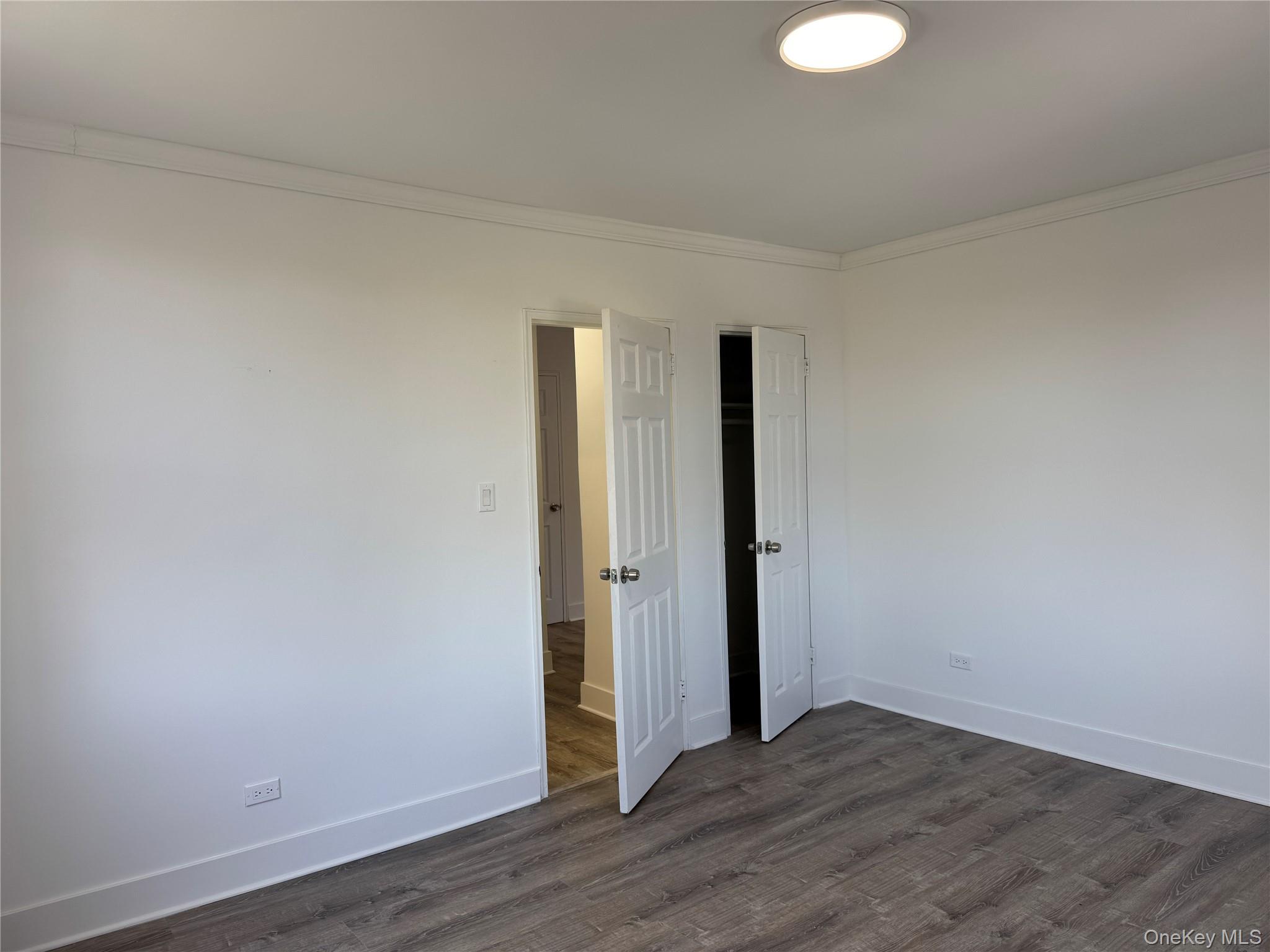 222-89 Braddock Avenue 3-e Property Photo 9