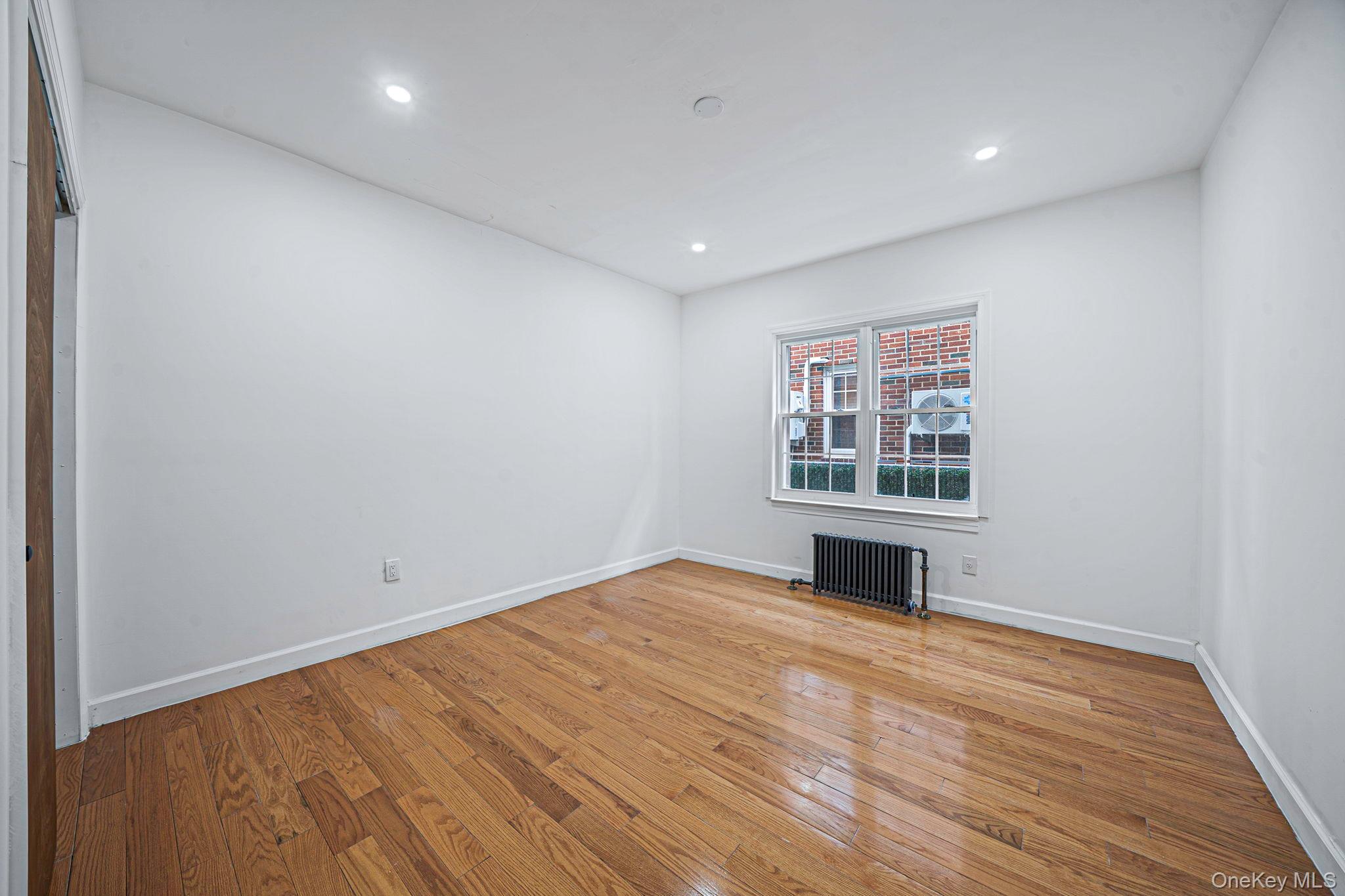 8703 168th Place Property Photo 17