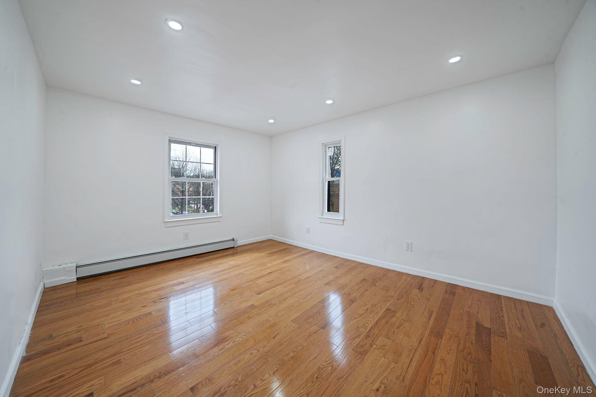 8703 168th Place Property Photo 21