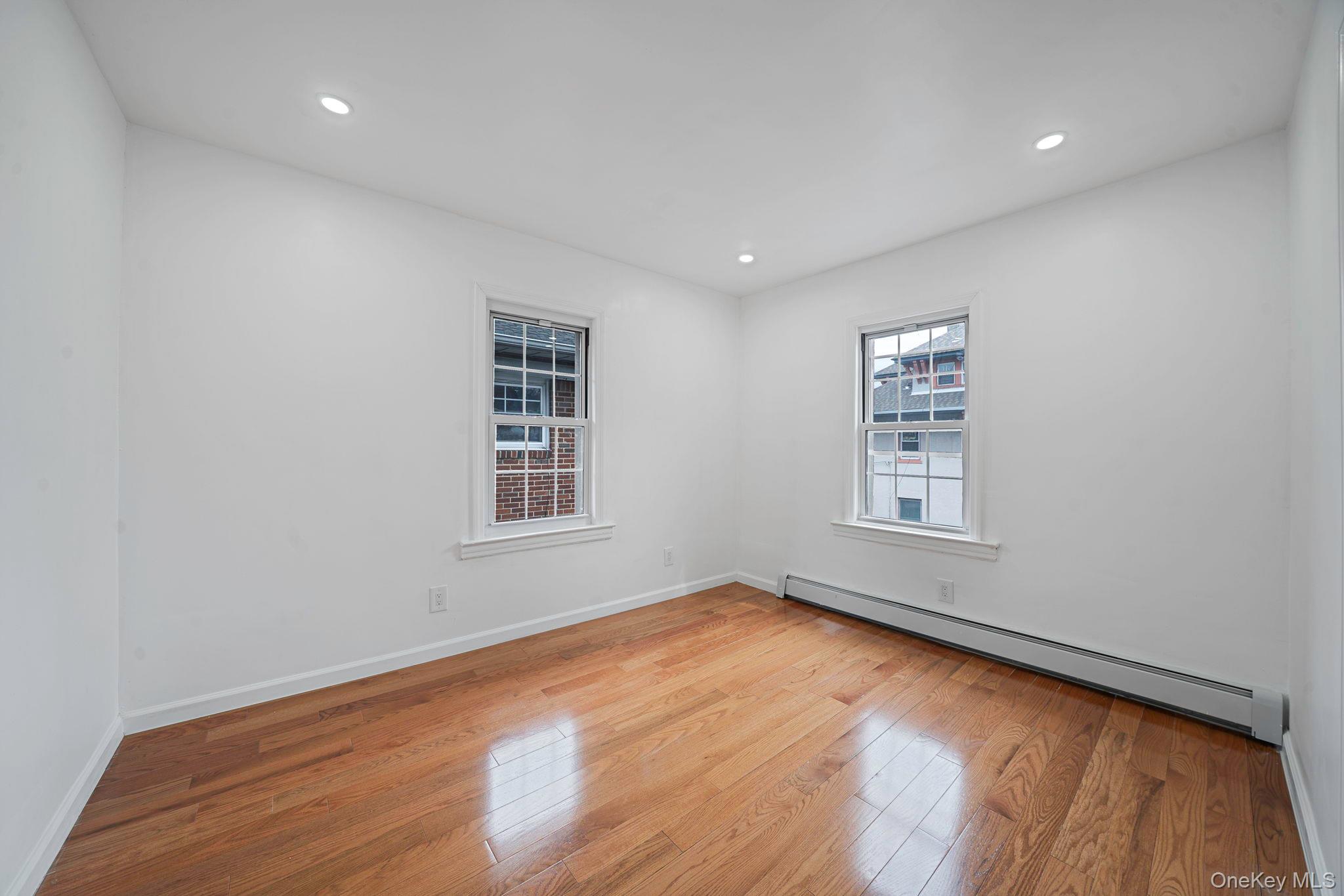 8703 168th Place Property Photo 27