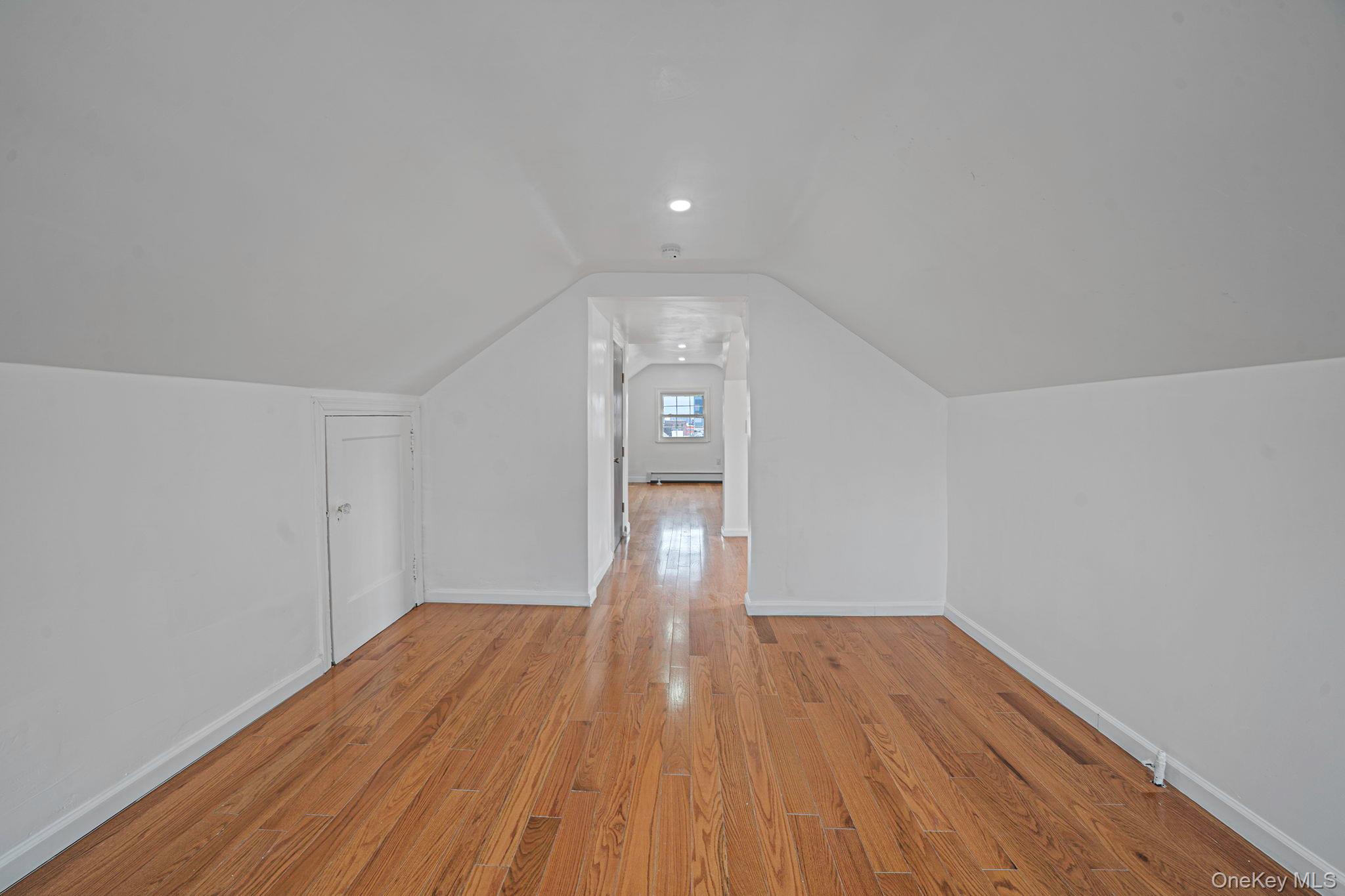 8703 168th Place Property Photo 32