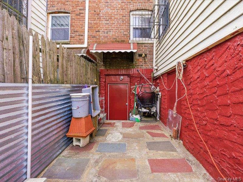 3330 Eastchester Road Property Photo 31