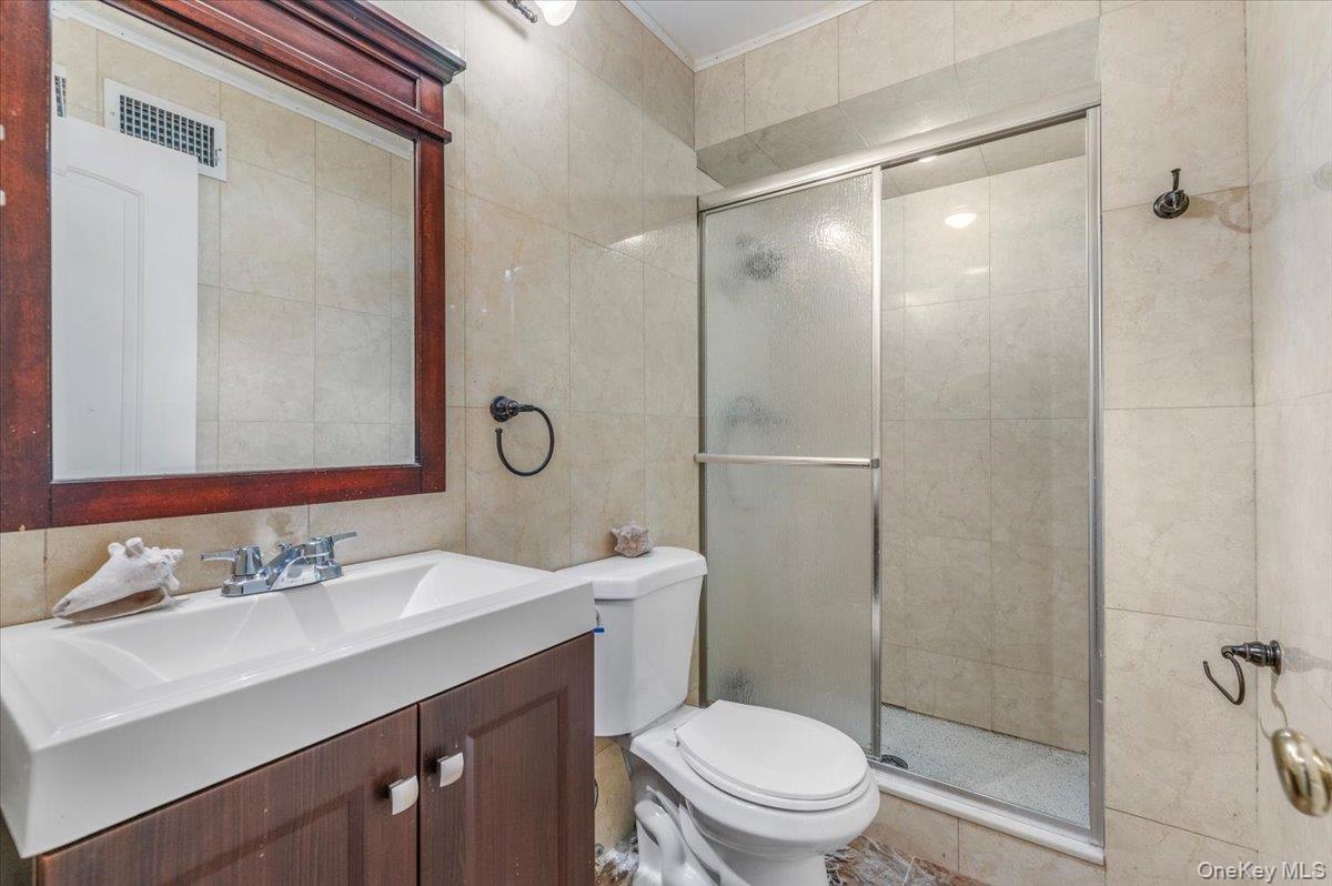 22 Lake Road Property Photo 33