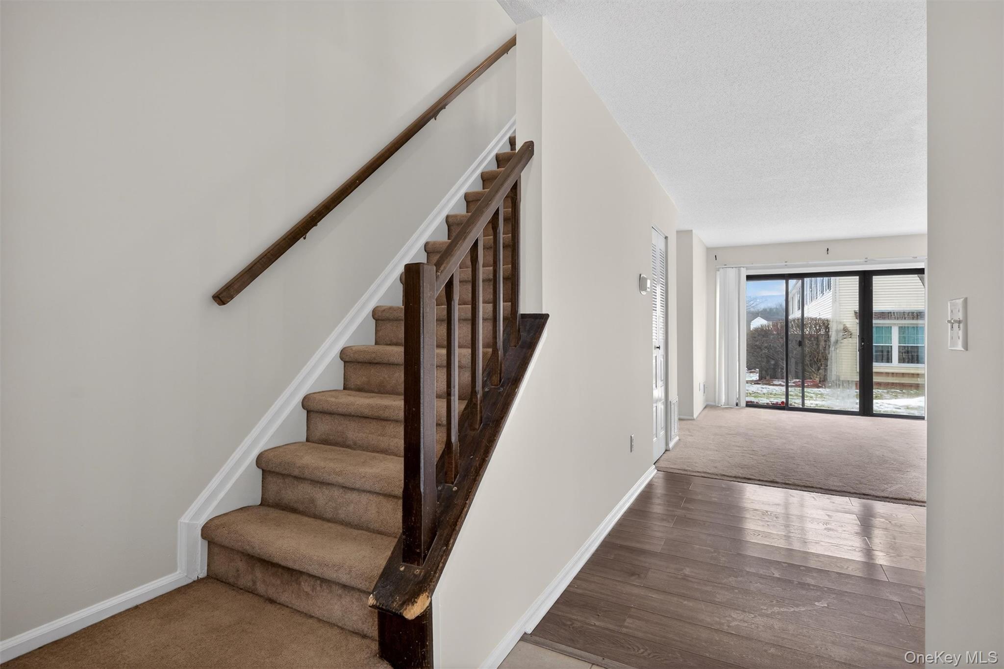 25 Moore Lane Property Photo 8