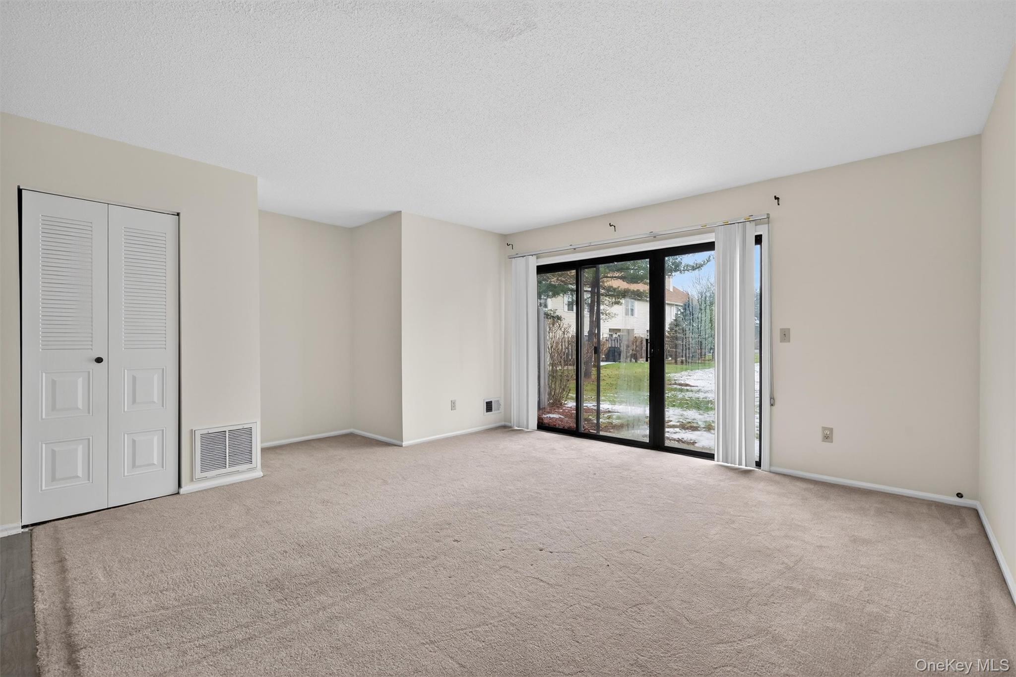 25 Moore Lane Property Photo 11