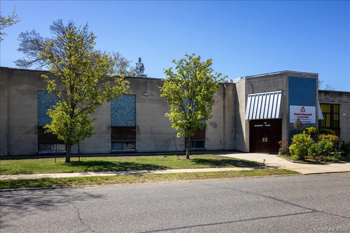 330 Central Avenue Property Photo 3