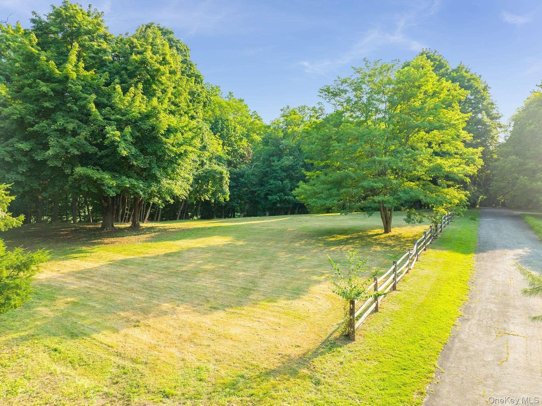 31 Factory Pond Road Property Photo 10