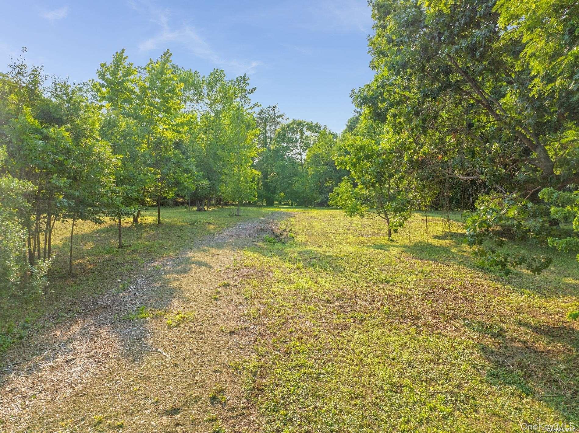 31 Factory Pond Road Property Photo 12