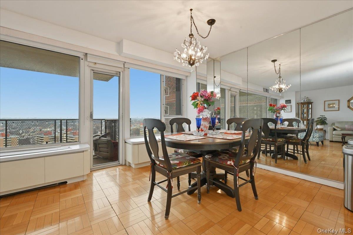 166-25 Powells Cove Boulevard 18g Property Photo 8