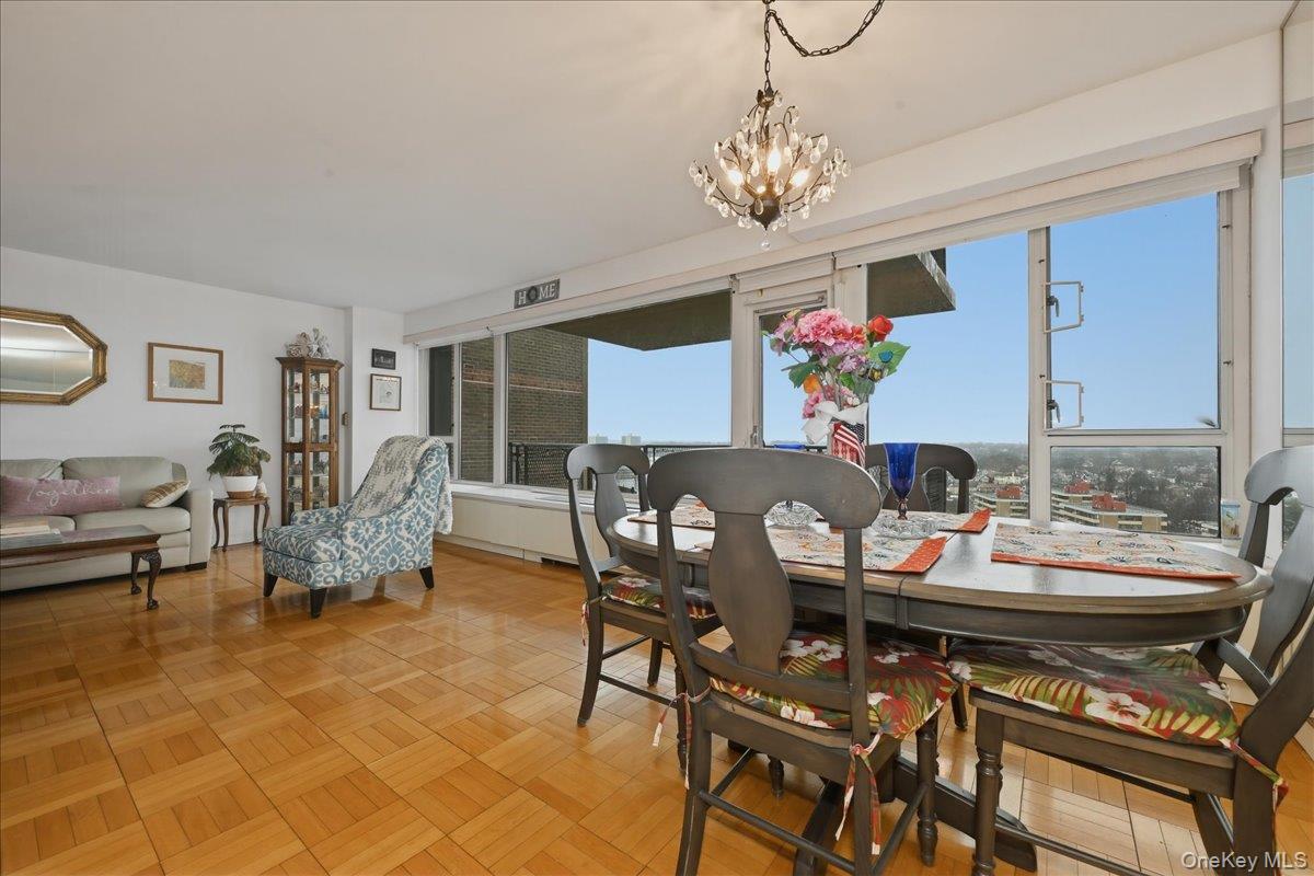 166-25 Powells Cove Boulevard 18g Property Photo 9