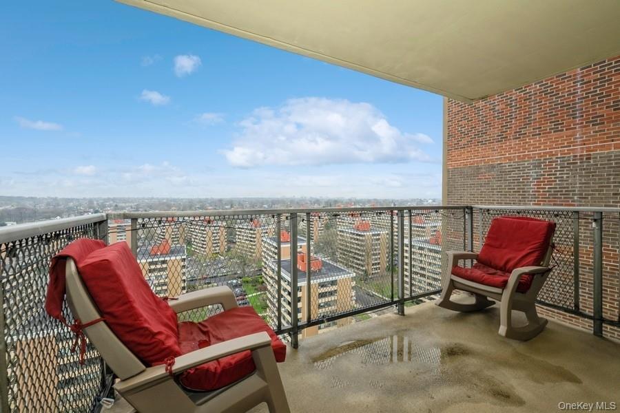 166-25 Powells Cove Boulevard 18g Property Photo 19