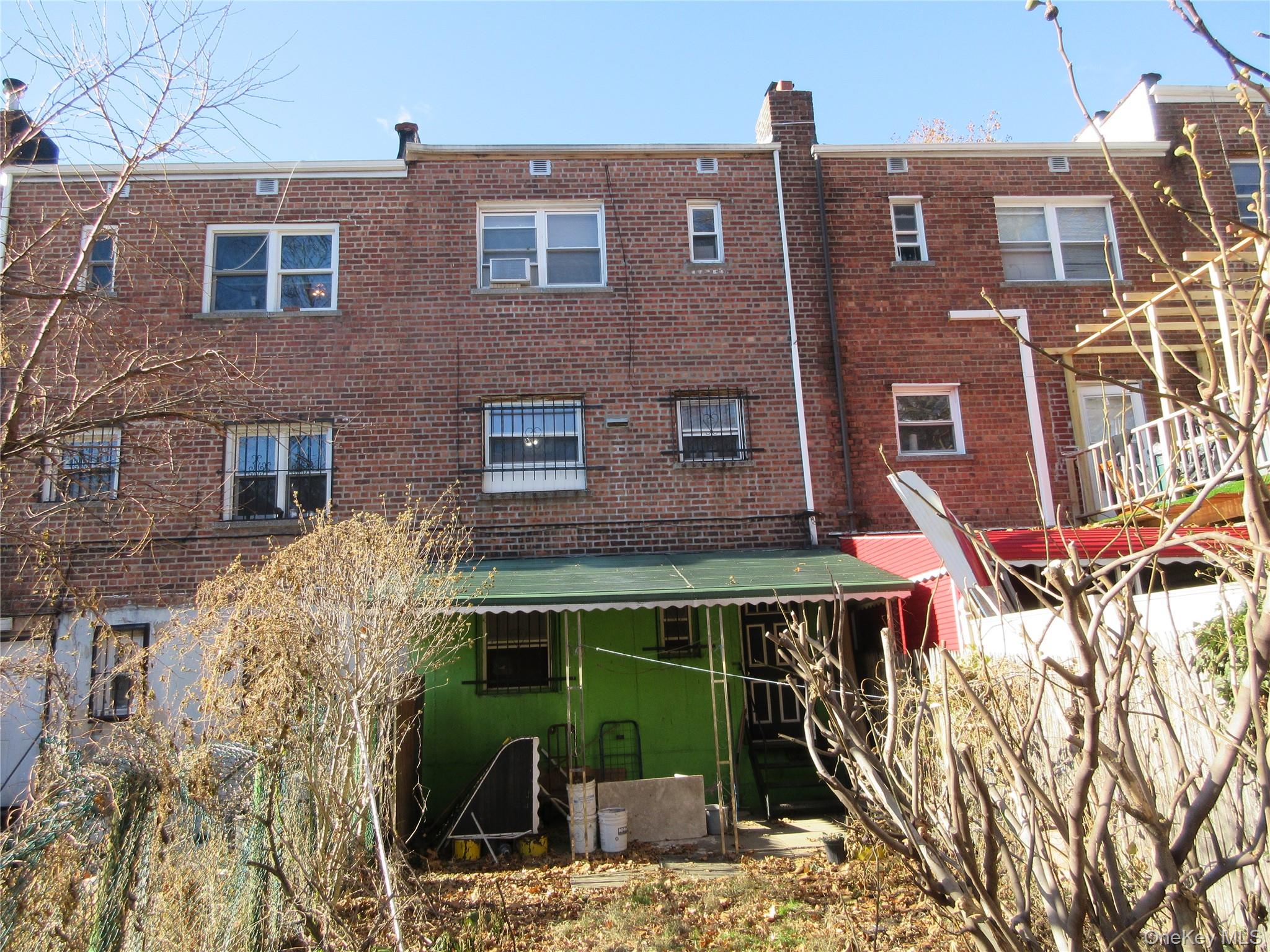 3228 Tenbroeck Avenue Property Photo 14