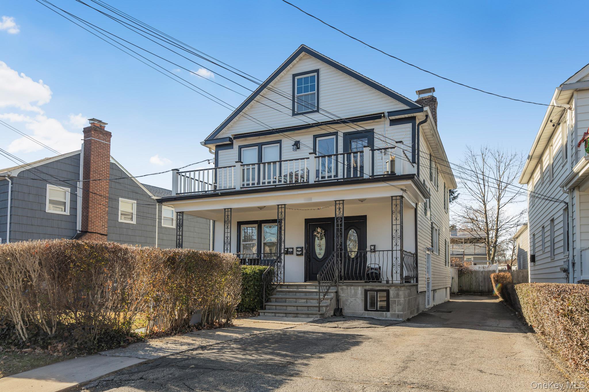 168 Stephenson Boulevard Property Photo 1
