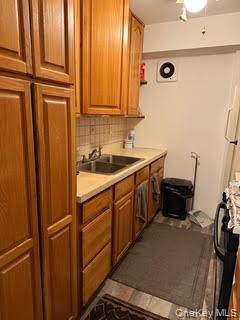 1874 Pelham Parkway 5c Property Photo 15