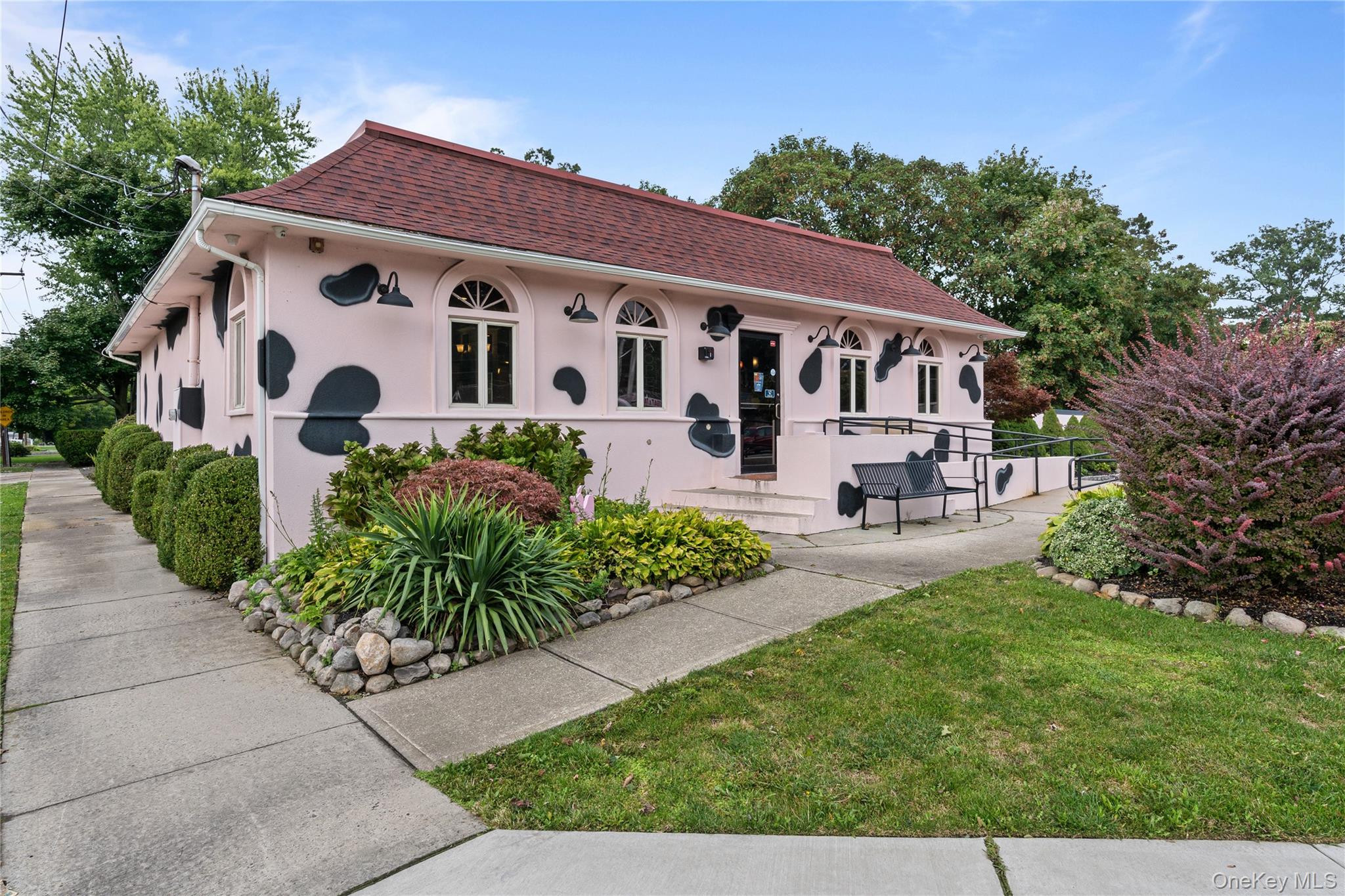 825 Route 25a Property Photo 2