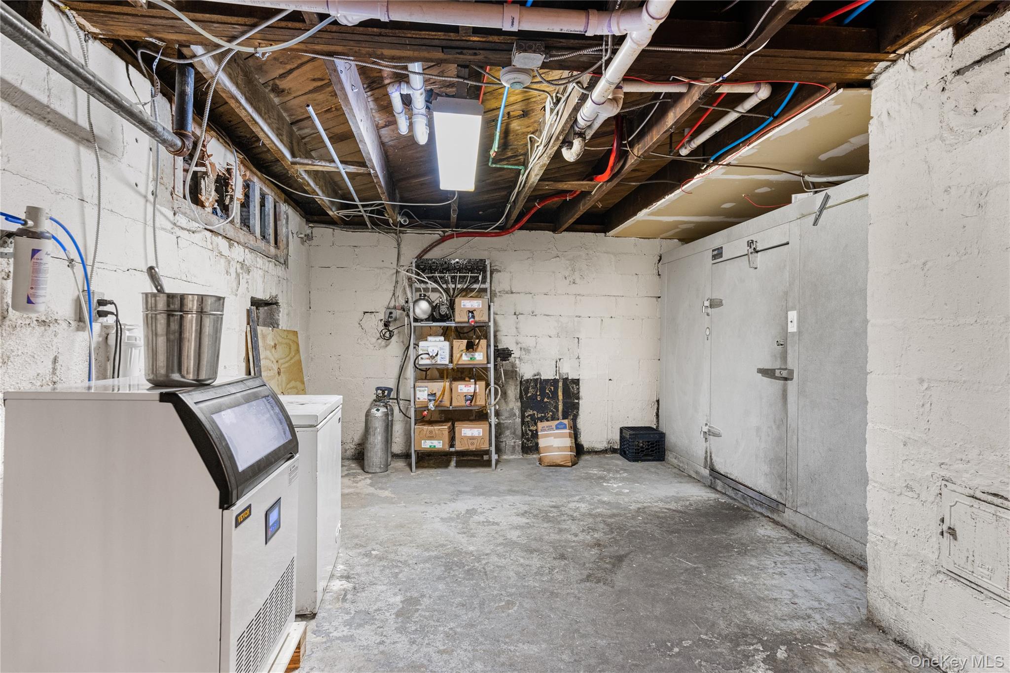 825 Route 25a Property Photo 21