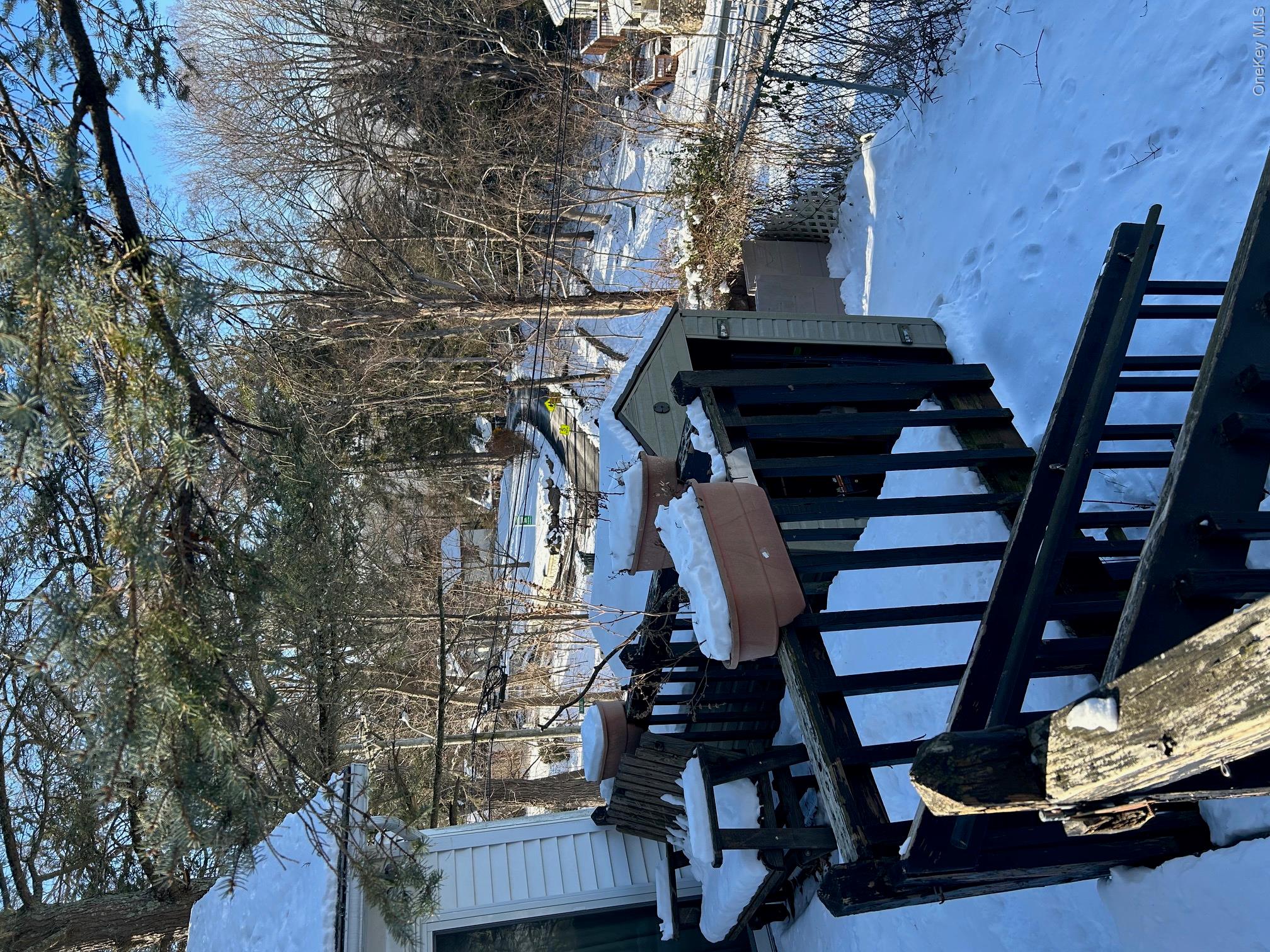 5 Main Drive Property Photo 10