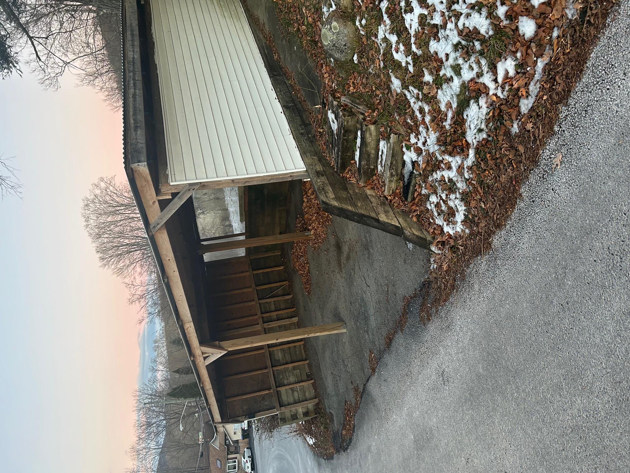 5 Main Drive Property Photo 12