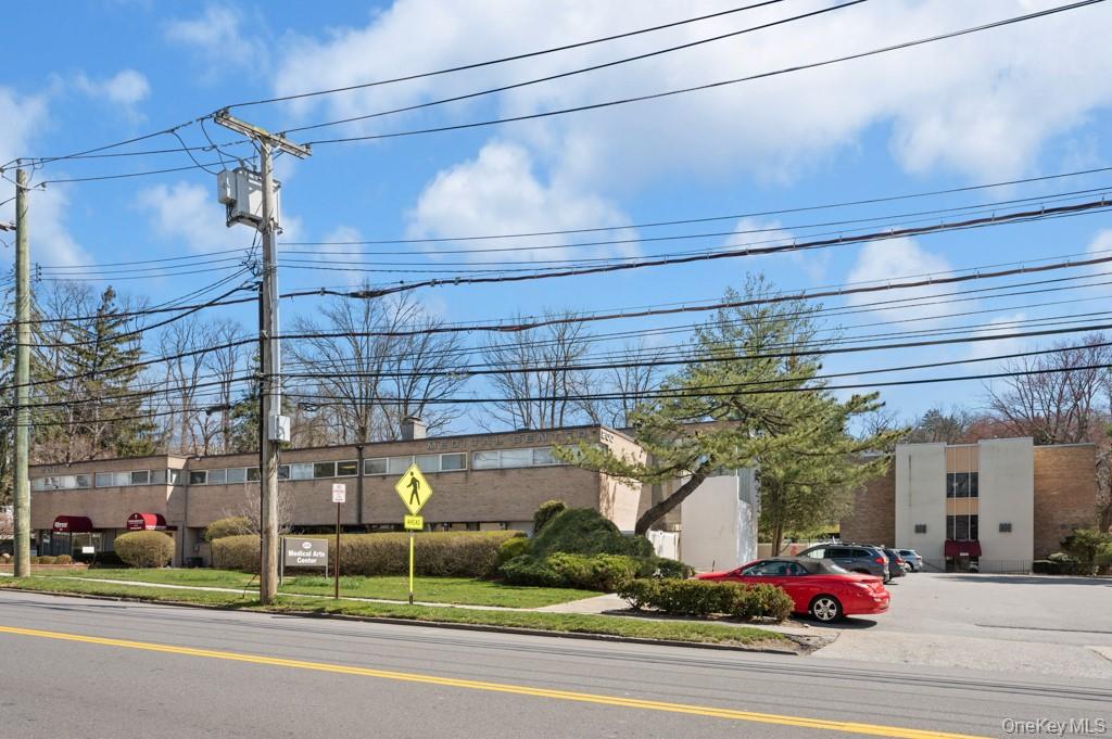200 S Broadway 2-4 Bldg 2 Property Photo 14