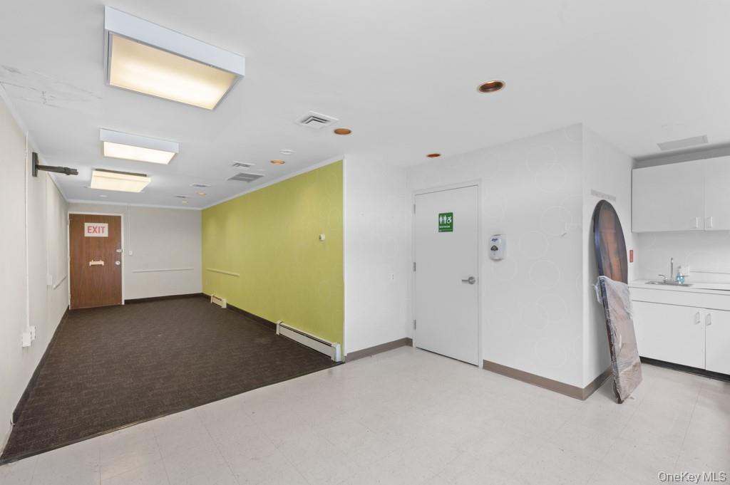 200 S Broadway Unit #200 Bldg 1 Property Photo 12