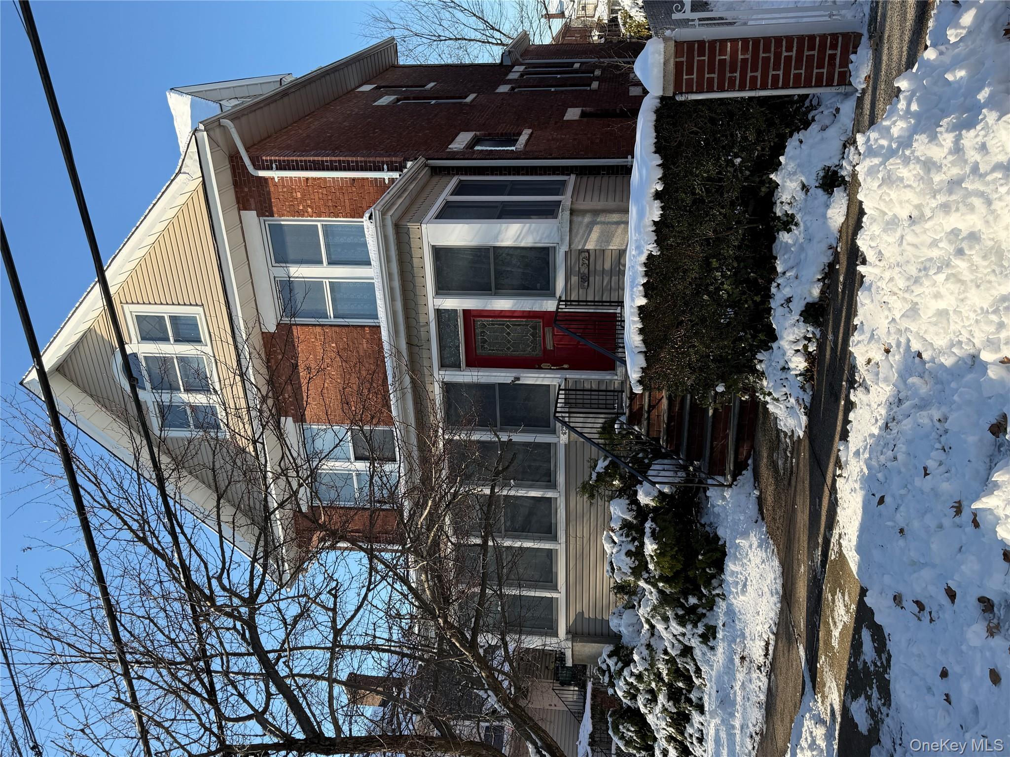 4032 195th Street Property Photo 1