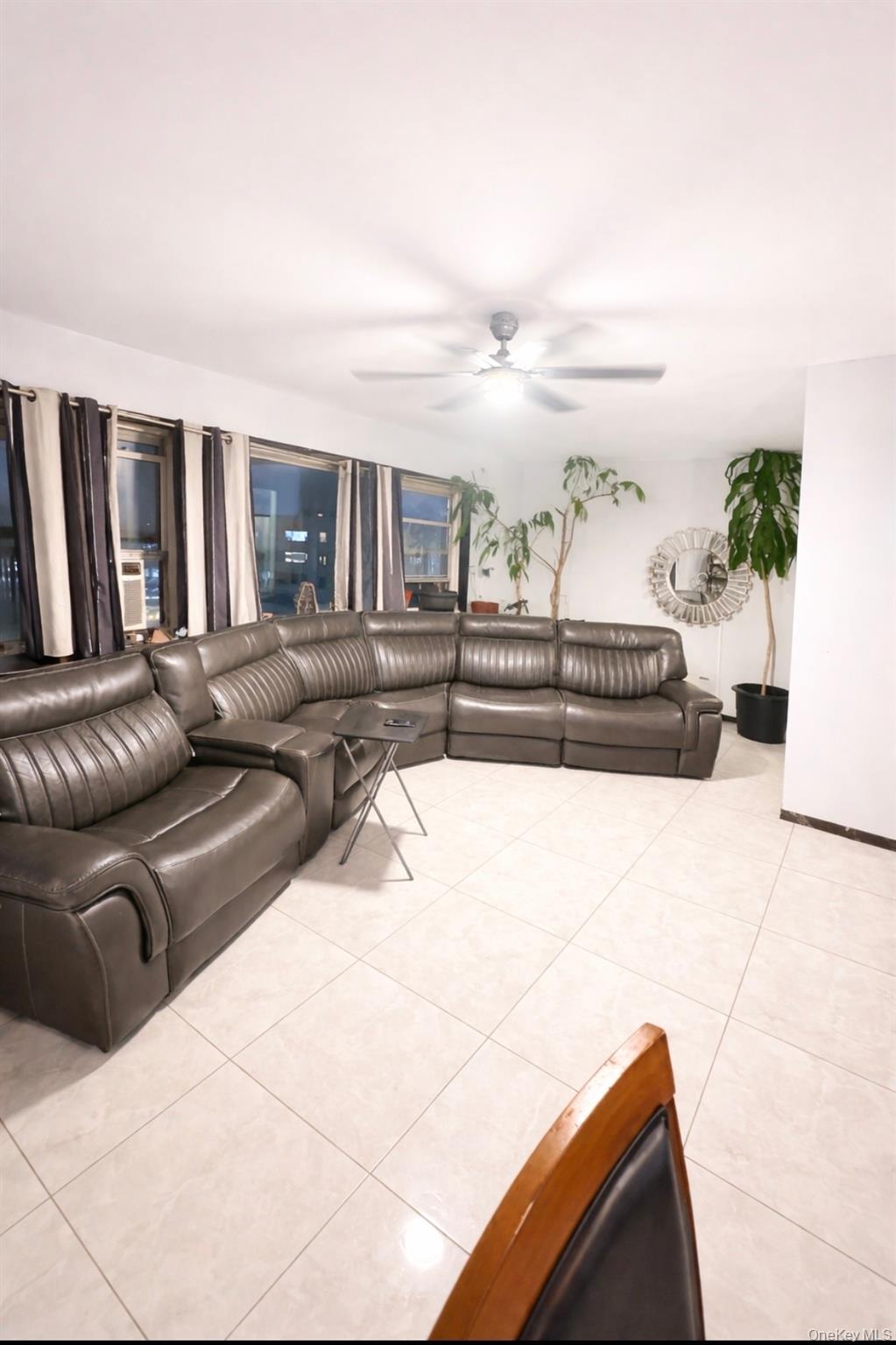 8 Fordham Hill Oval #17f Property Photo 6
