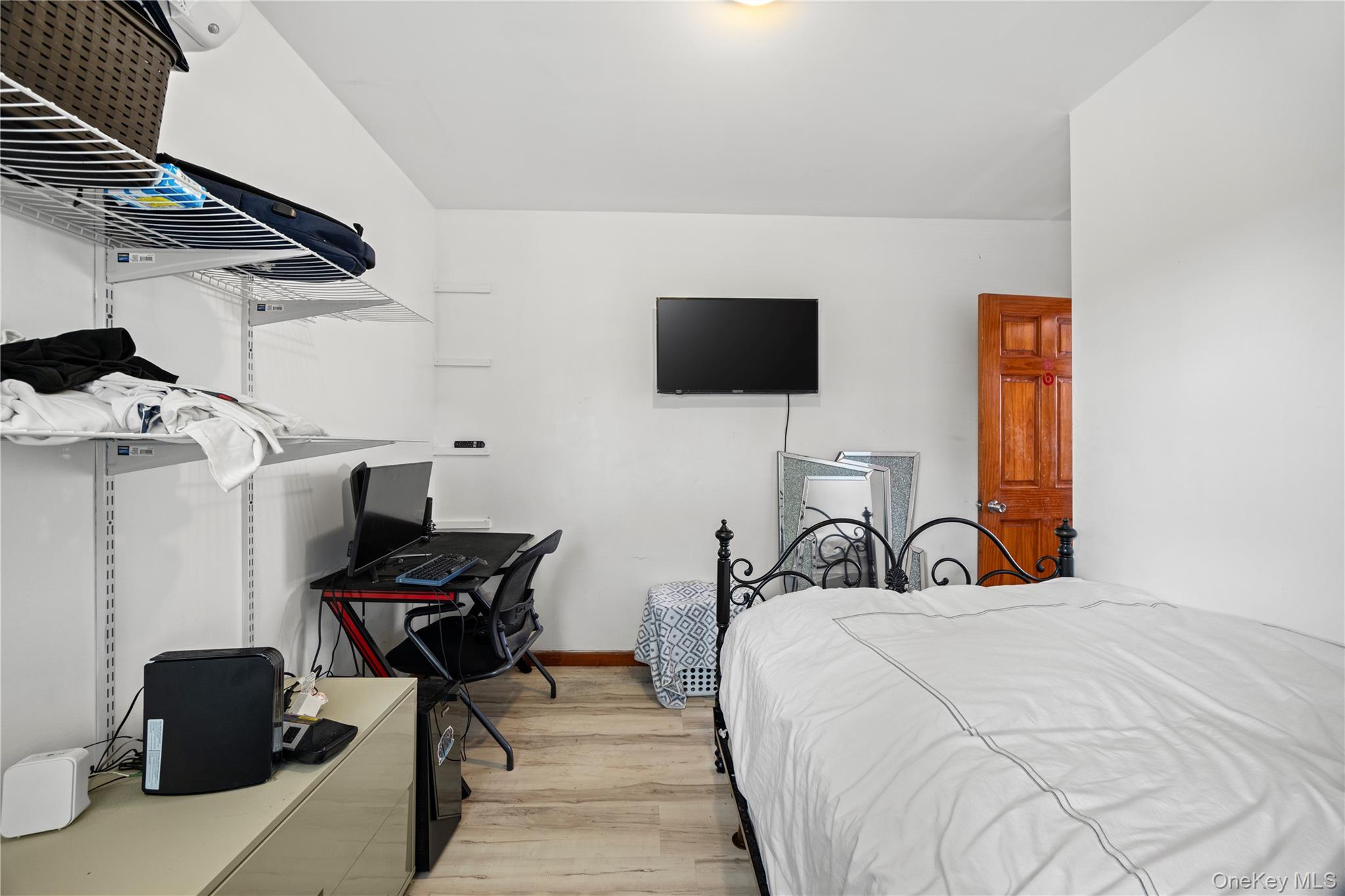 1805 Lacombe Avenue Property Photo 13