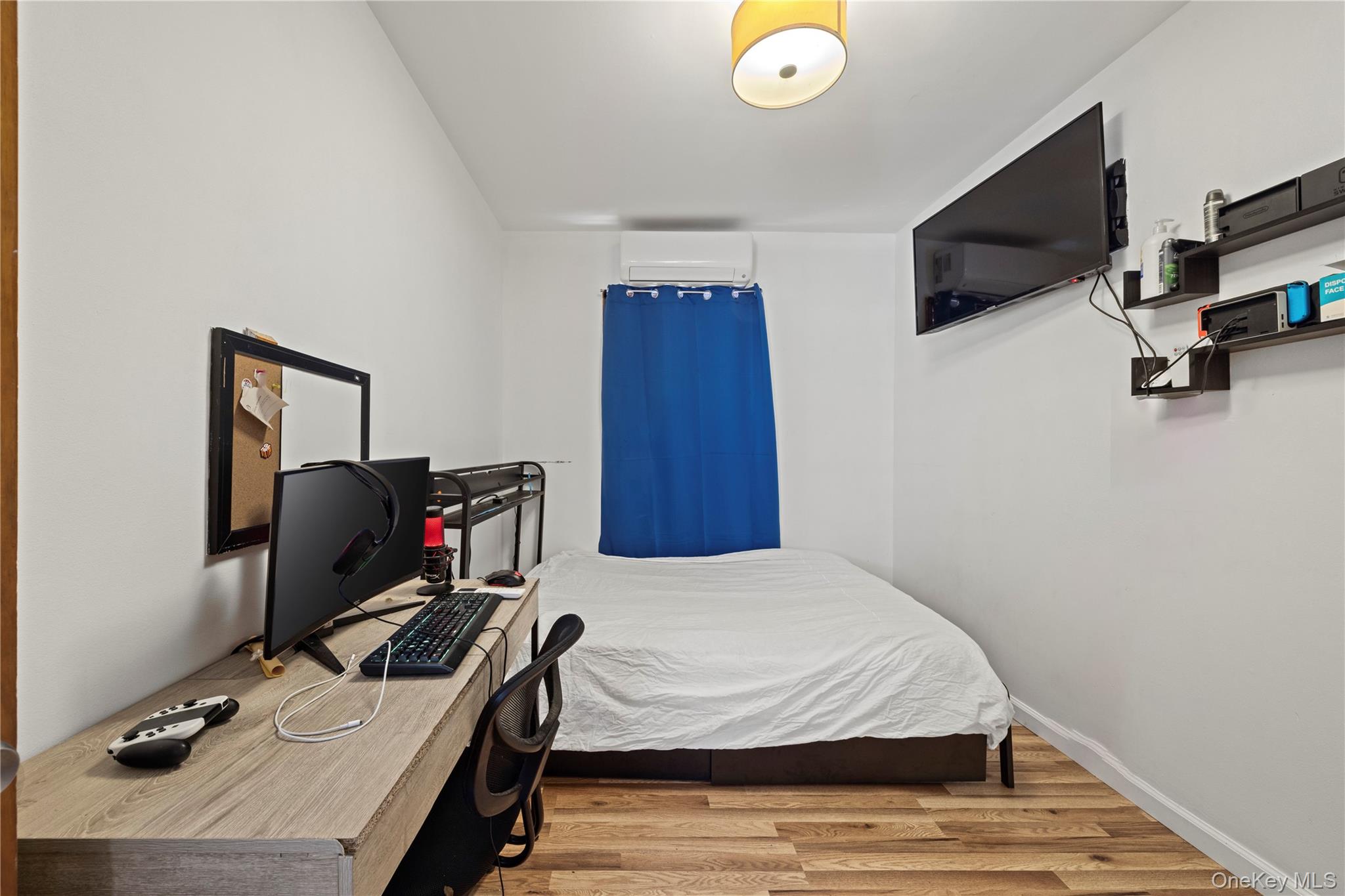 1805 Lacombe Avenue Property Photo 15