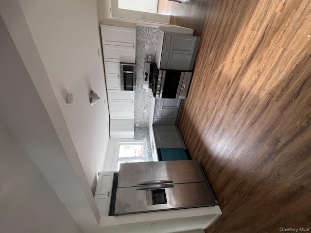 817 Ocean Street Property Photo 4
