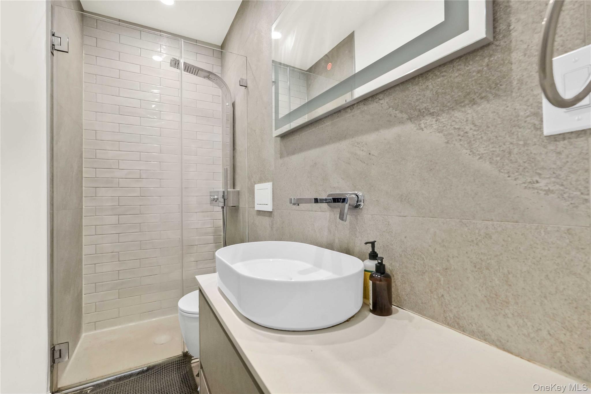 43 Halsey Street 3 Property Photo 6