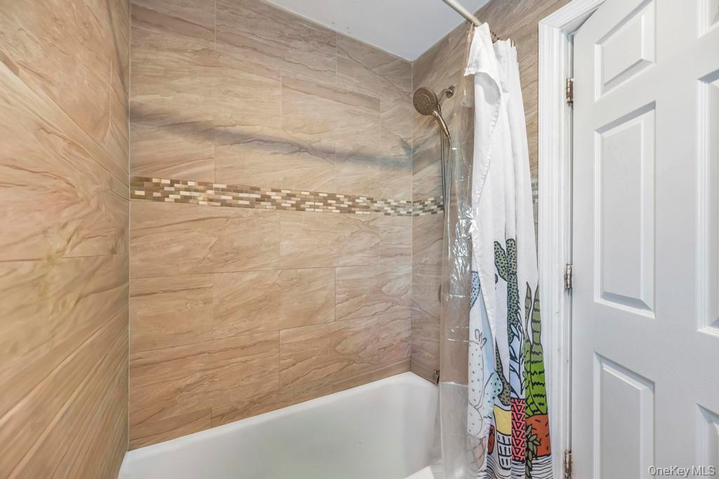 32 Longfellow Avenue Property Photo 16