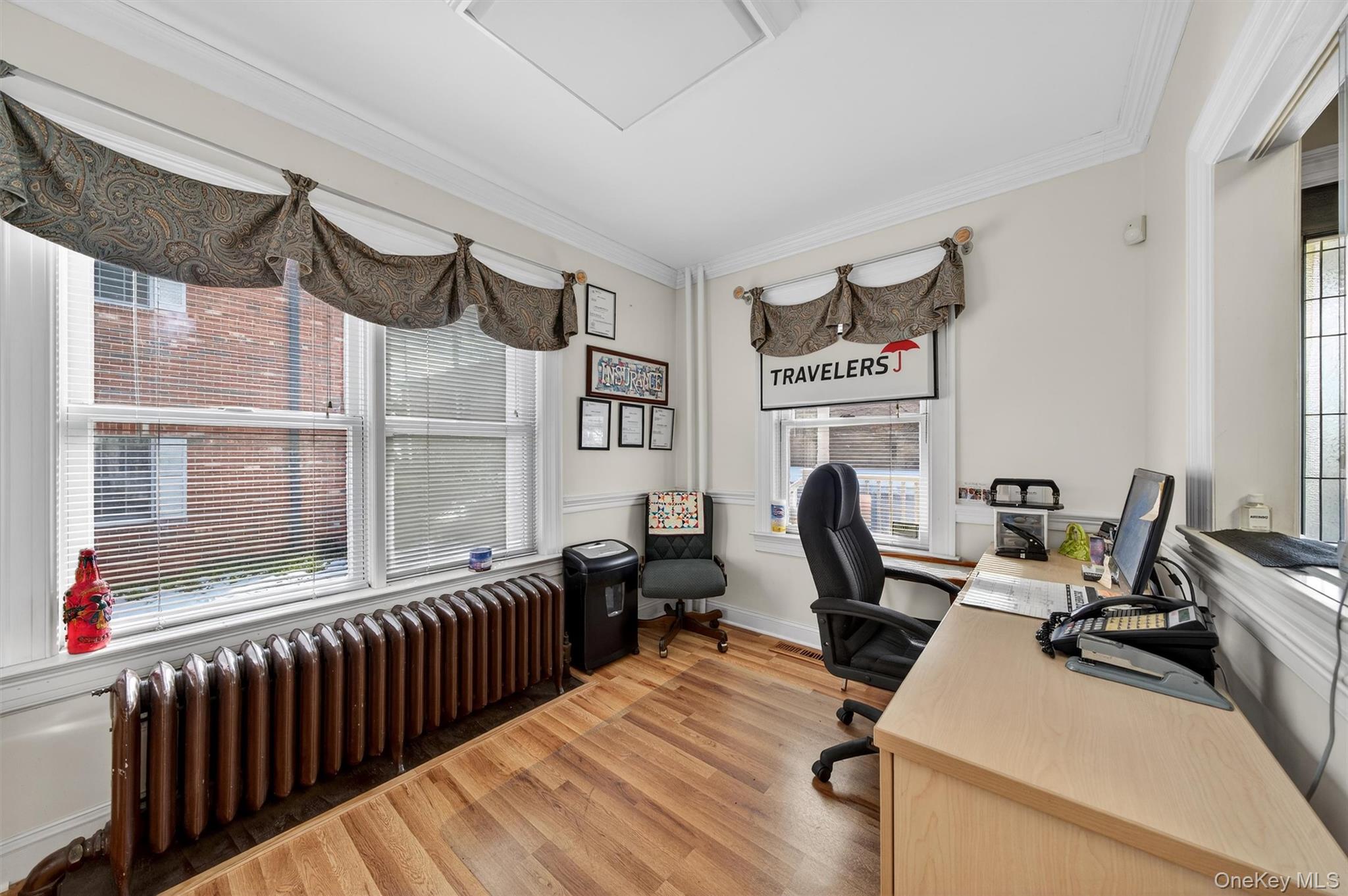 18 Scotchtown Avenue Property Photo 15