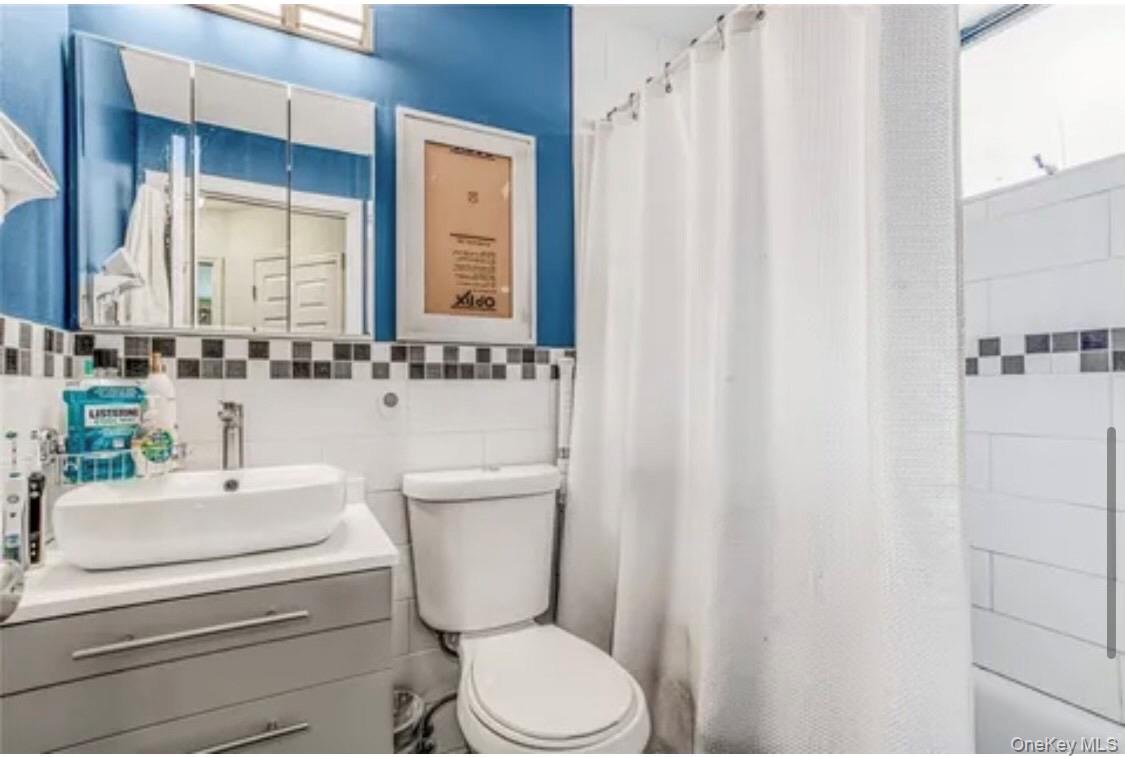 46-12 161st Street 2c Property Photo 6