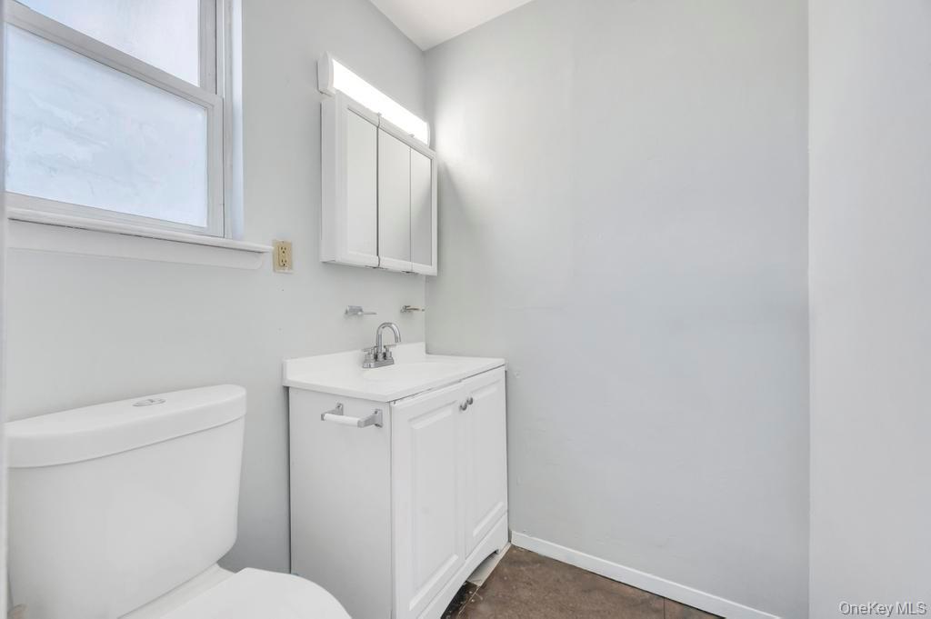 181 Martens Avenue Property Photo 22