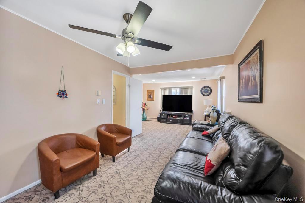 181 Martens Avenue Property Photo 23