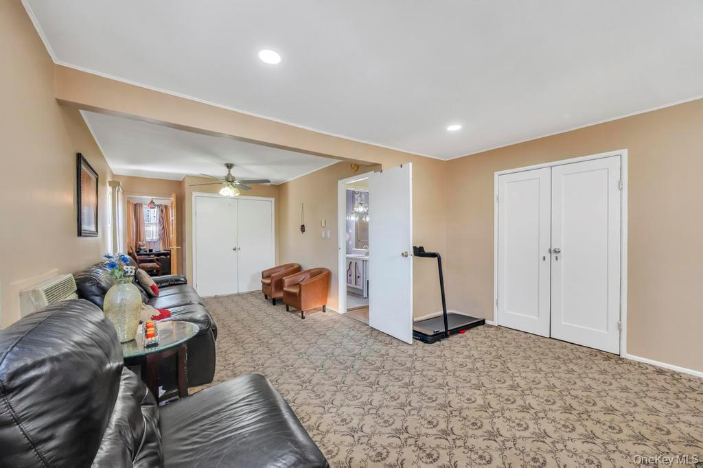181 Martens Avenue Property Photo 24