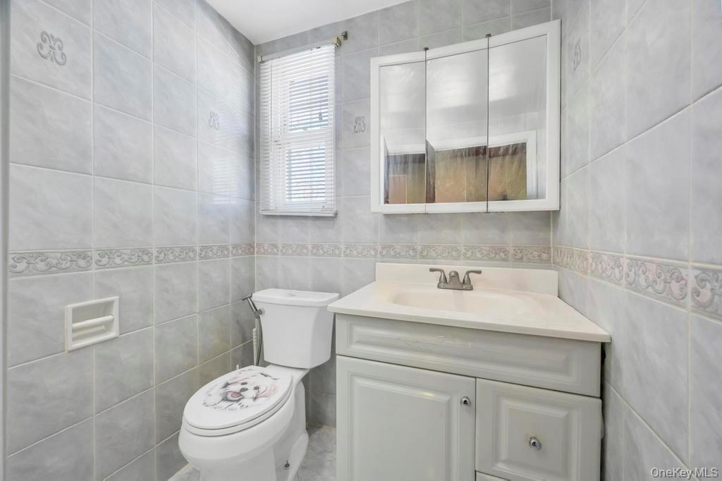 181 Martens Avenue Property Photo 25