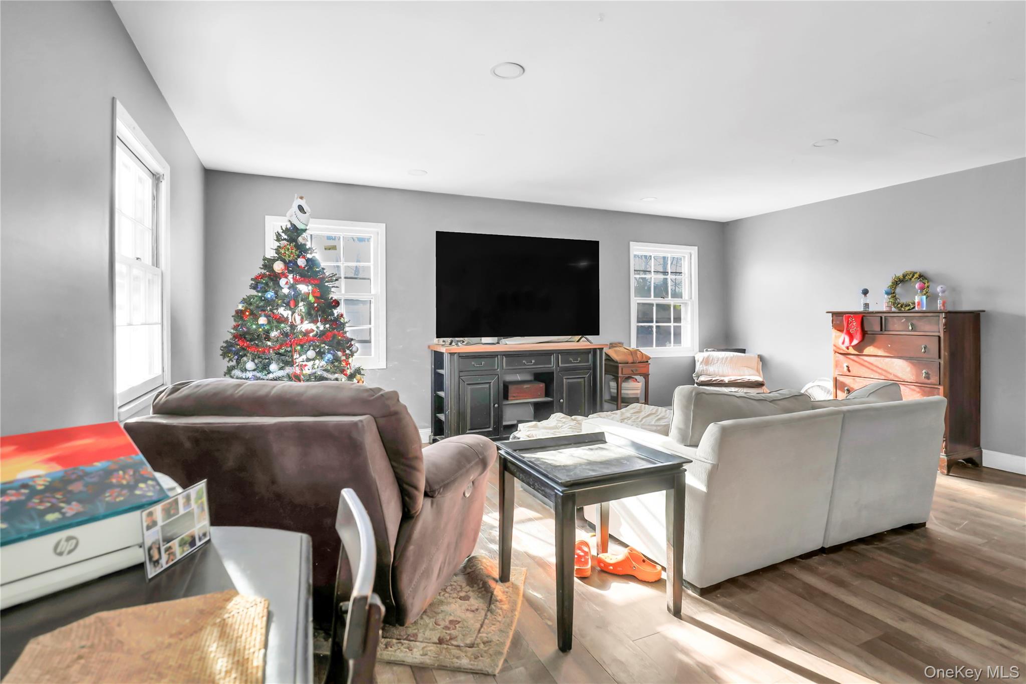 11 Seward Lane Property Photo 3