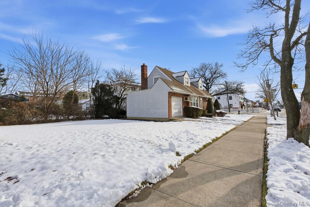 157-49 84th Street Property Photo 23