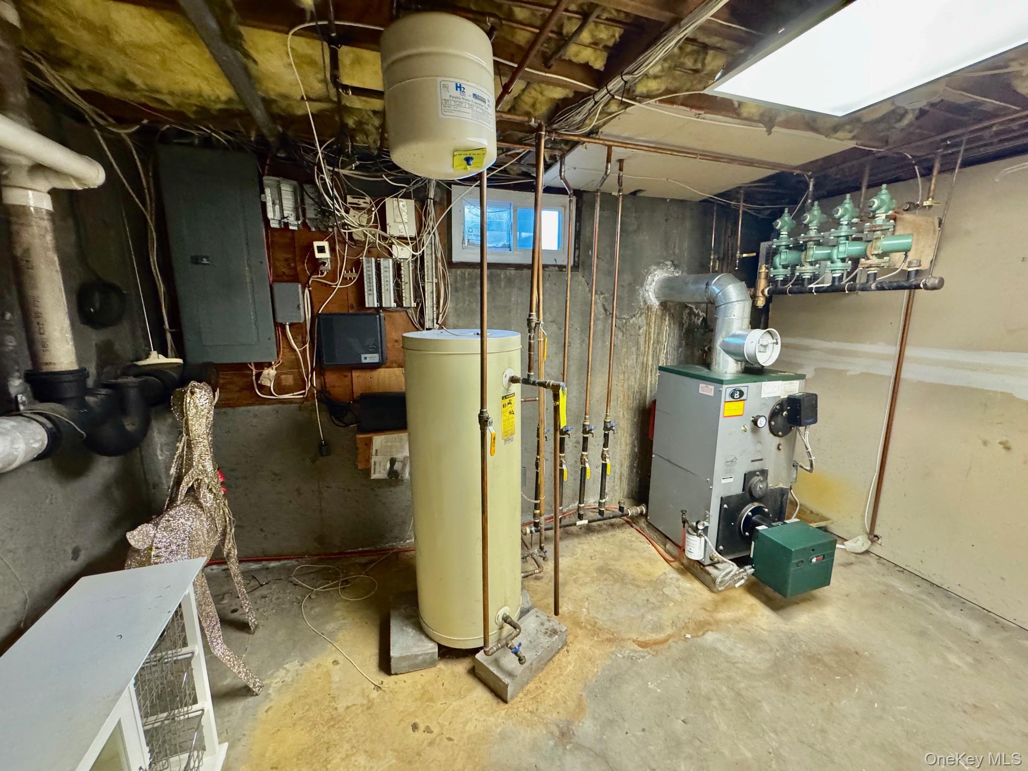 501 William Floyd Parkway Property Photo 28