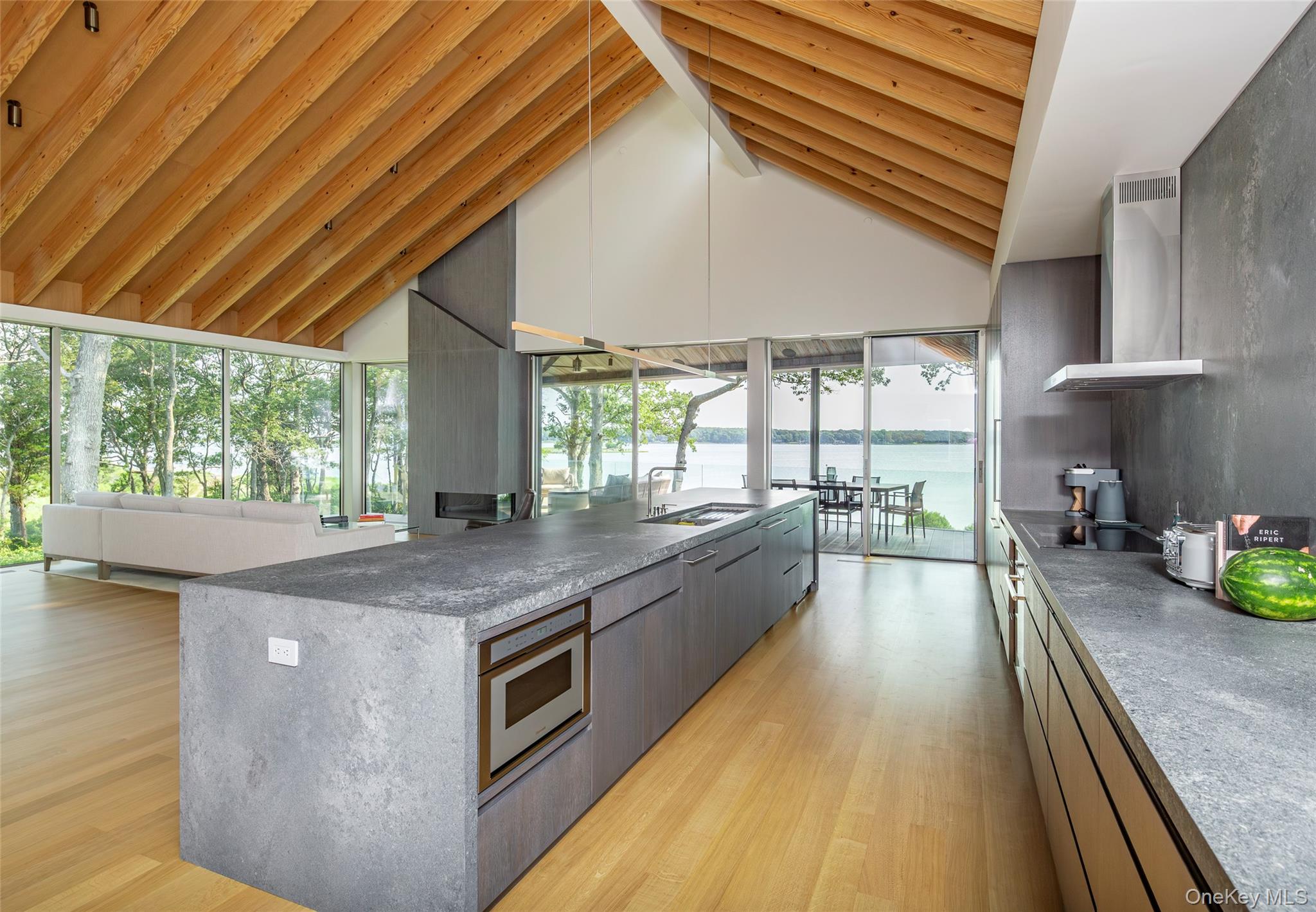 47l S Ferry Road Property Photo 13