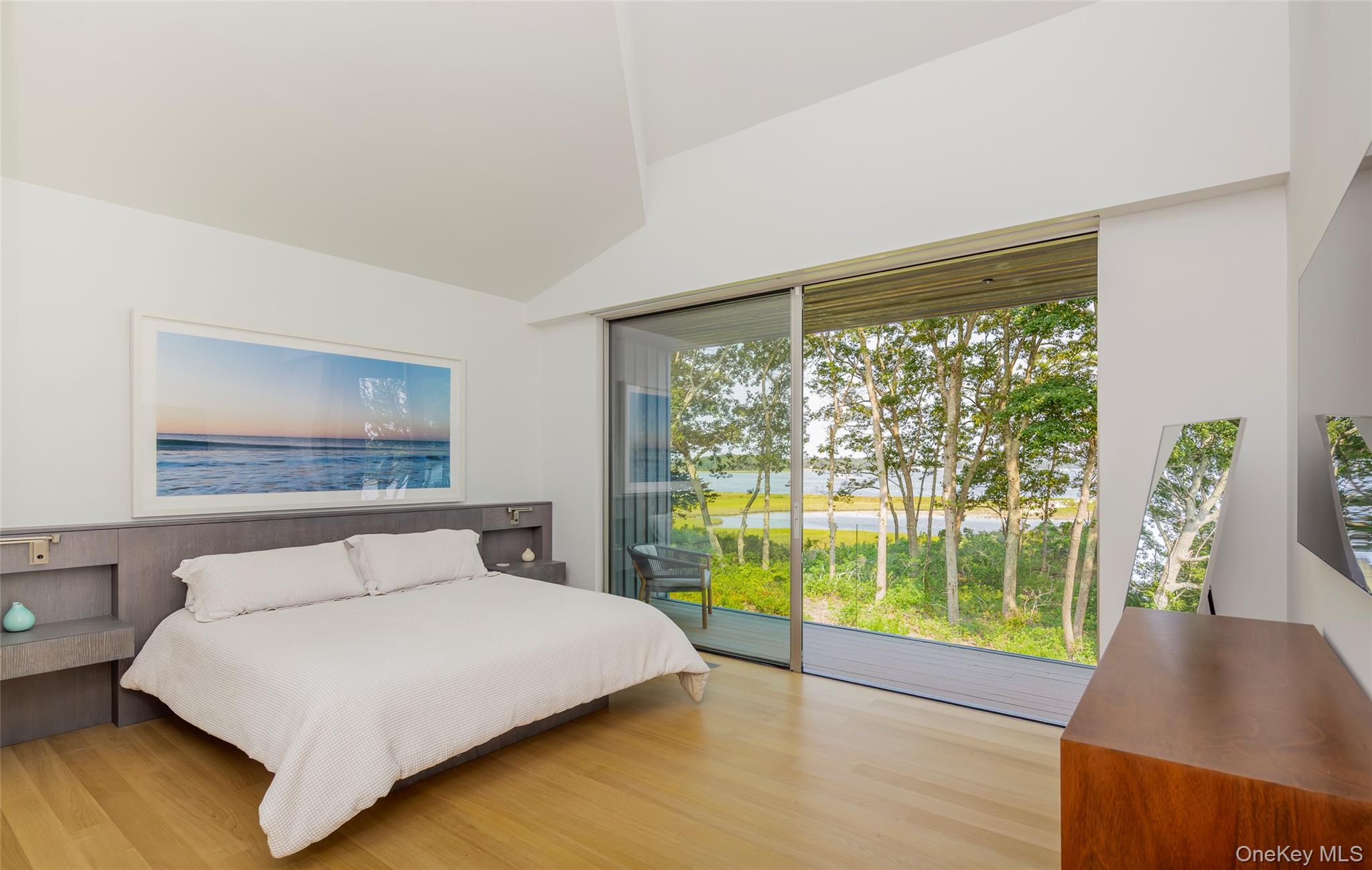 47l S Ferry Road Property Photo 19